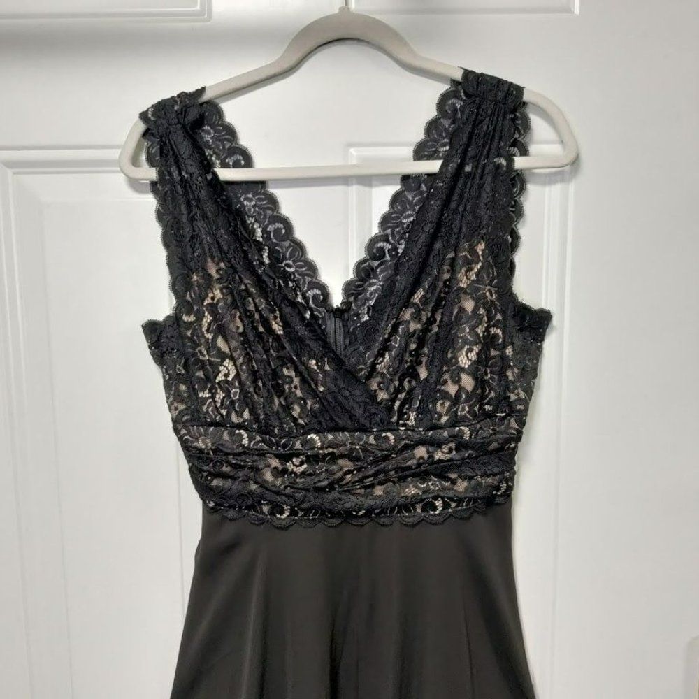 Women's Black Lace V-Neck High Low Dress M - Picture 6 of 6